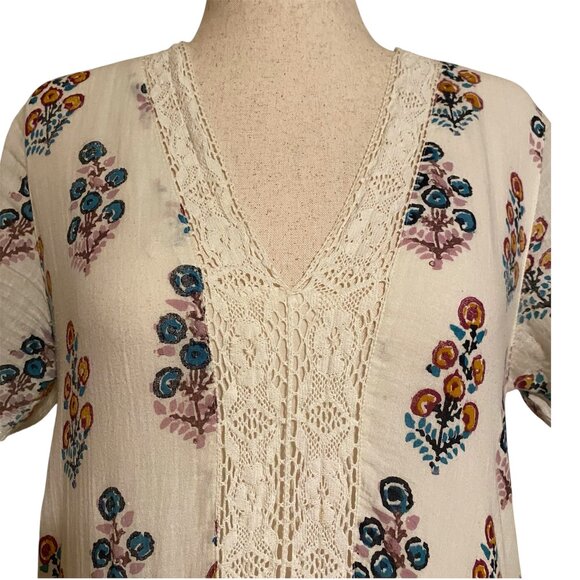 Pink Chicken Floral Maxi Dress Size Medium - Picture 5 of 12